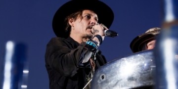 Johnny Depp sparks controversy with presidential assassination quip