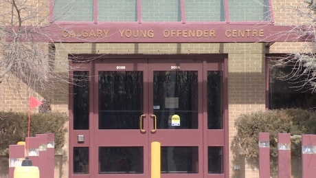 Calgary judge’s unusual tactic ‘opened doors’ for mentally ill teen needing treatment bed