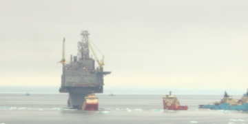 Hebron oil platform heading out to sea Saturday off N.L.
