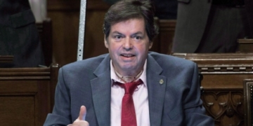 Senate defeats amendment that threatened to kill bill making O Canada gender neutral