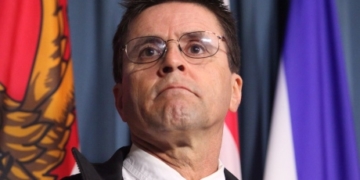 Amnesty says no evidence for France to jail Ottawa professor, urges PM to act