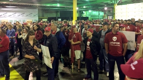 ‘Keep up the fight’: Maritime forestry workers rally for fair trade for softwood