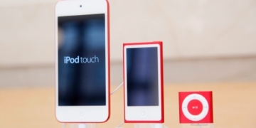 Apple kills iPod Nano, iPod Shuffle as music moves to phones