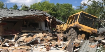 Sask. RCMP arrest man who allegedly bulldozed son’s home with people inside