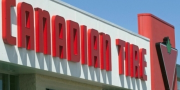 Canadian Tire worker who threw out Indigenous man accused of theft no longer an employee