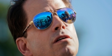 Scaramucci appears to finger Priebus for ‘leak’ of financial information