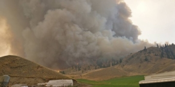 Wildfire warning to smoke-choked South Coast: ‘Your problems may just be starting’