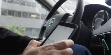 Richmond RCMP officer hit by allegedly distracted driver