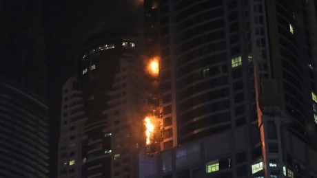 Fire engulfs towering Dubai skyscraper, again