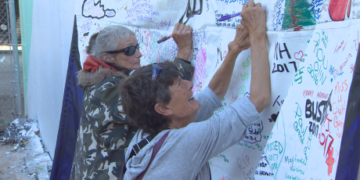 Vancouver event honours lives lost on International Overdose Awareness Day