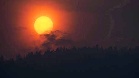 Hot, smoky weather in the forecast for B.C. this long weekend