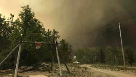 Smoke, fire force 3,700 people from Manitoba First Nations