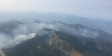 ‘We need to be ready and have our families ready’: wildfires threaten southeastern B.C.