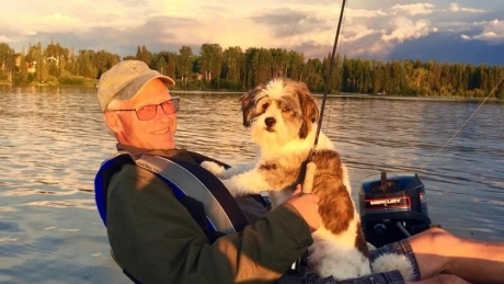 Man charged $500 fee by internet provider after losing home to B.C. wildfire