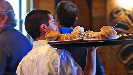 B.C. workers vulnerable to wage theft, bullying says labour group