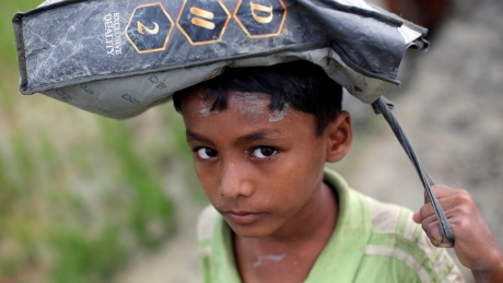 Aid groups struggle to help 146,000 Rohingya refugees flooding into Bangladesh