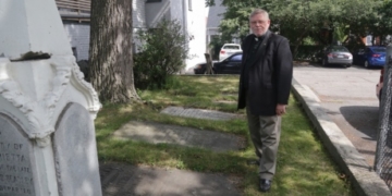 Christ’s Church seeks to dig up and identify hundreds of bodies buried under parking lot