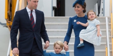 Prince William and Kate expecting third child, palace says