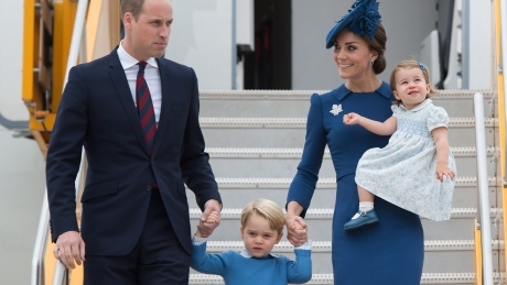 Prince William and Kate expecting third child, palace says