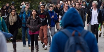 Foreign students flock to Canada as government struggles to get grads to stay