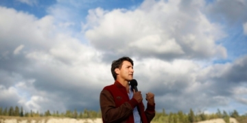 Trudeau’s tightrope: PM blamed for failing planet and pipelines, all at the same time