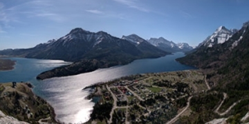 Wildfire prompts evacuation alert for Waterton Lakes National Park