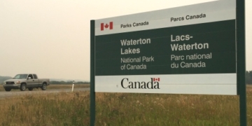 National park in southern Alberta ordered to evacuate as wildfire approaches