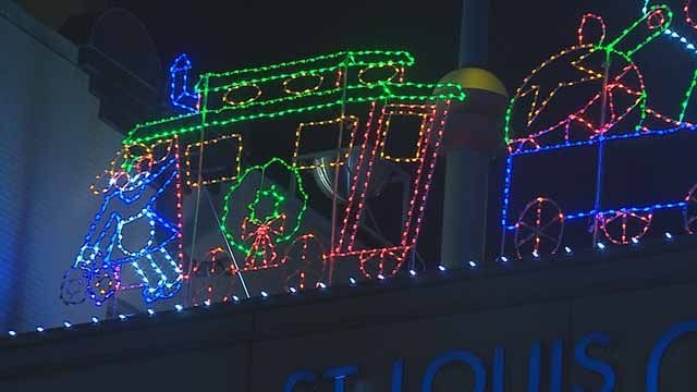Christmas lights officially turned on at Children's Hospital