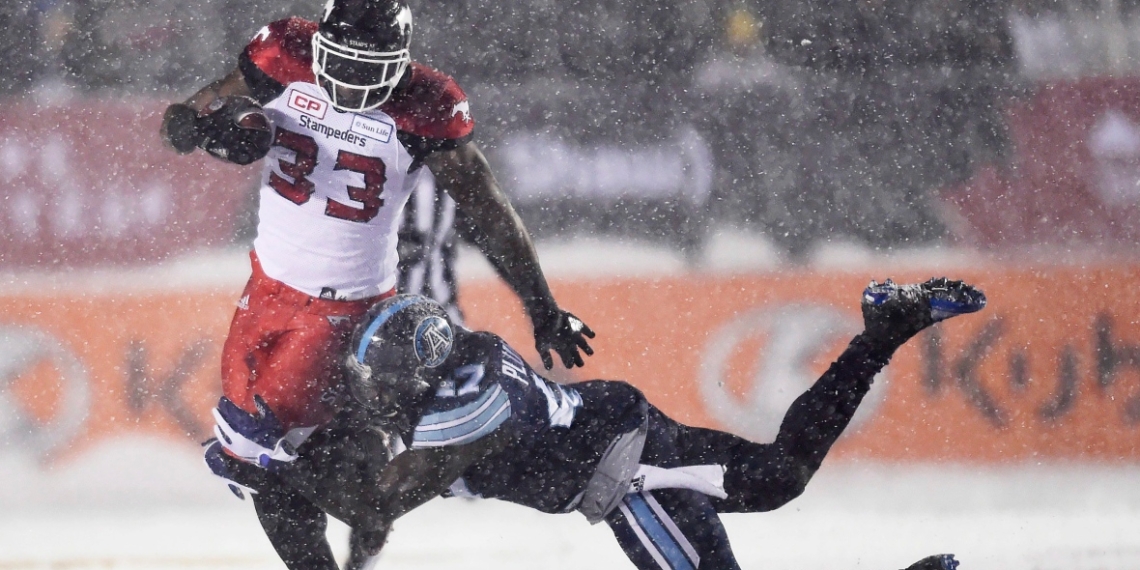 Stampeders lead Argos at halftime in snowy Grey Cup affair