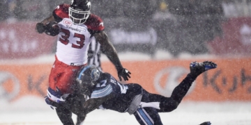 Stampeders lead Argos at halftime in snowy Grey Cup affair