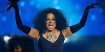 Watch highlights from the 2017 American Music Awards