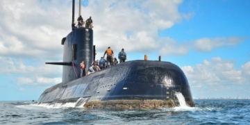 Argentina intensifies search for missing submarine with 44 crew