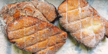 Canadian Semiaquatic Rodent Posterior Doughnut is OK, just don’t say beaver