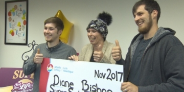 Double win: Cancer patient collects lottery jackpot and responds to chemo