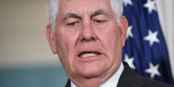 Rex Tillerson: White House dismisses reports of replacement