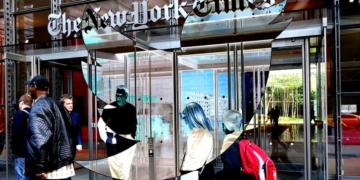 Twitter blocks New York Times by mistake