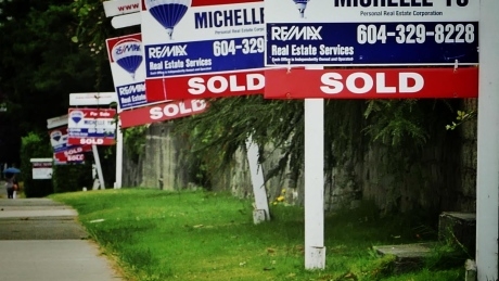 Liberals to offer benefit to people waiting for low-income housing