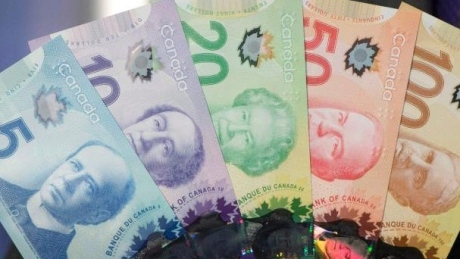 Vancouver criminals target elderly woman in bank scam