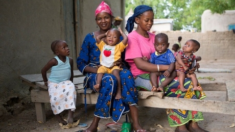 20 Canadian ideas to improve child health win support from Grand Challenges