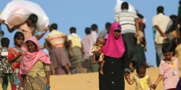 Myanmar, Bangladesh sign deal for Rohingya’s return