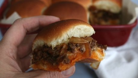 Julie Van Rosendaal’s tasty TV dinners please any couch crowd