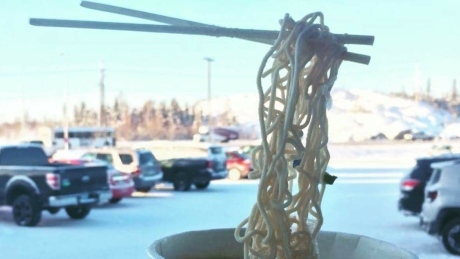 Gravity-defying frozen noodles take internet by storm