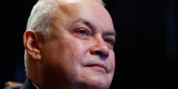 As the U.S. reels from sexual harassment scandals, Russia asks: What’s the big deal?