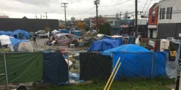 'Sugar Mountain' tent city residents vow to stay despite eviction order