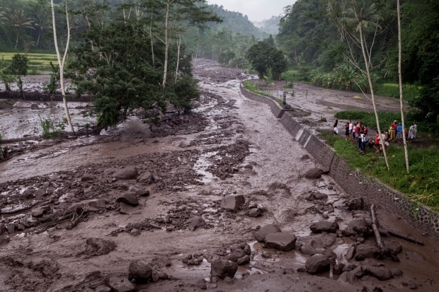 Bali's Mount Agung has awakened. Scientists are listening.