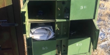 Rural residents push Canada Post to replace old mailboxes after spate of break-ins