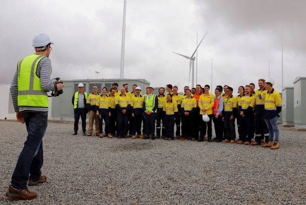 World's biggest lithium-ion battery plugs into Australia's grid