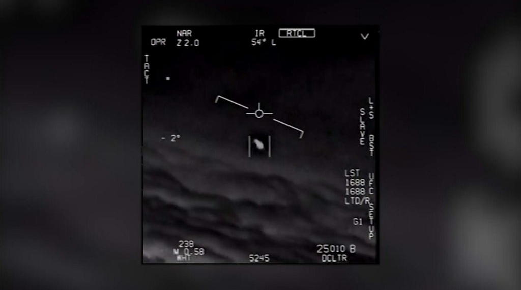 UFO spotted by US fighter jet pilots, new footage reveals