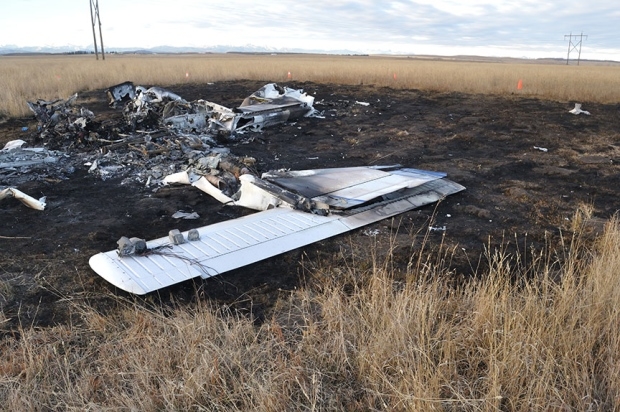 Plane crash that killed student pilot, instructor near Calgary showed no sign of mechanical failure: TSB