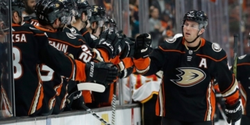 Flames' scoring falters in defeat to Ducks
